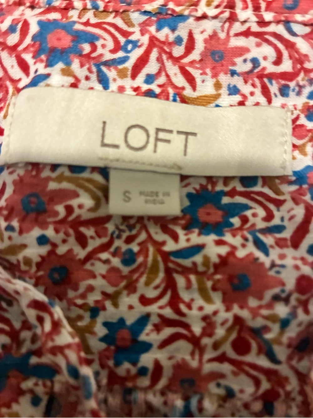 LOFT  Floral Ruffled Cap-Sleeve Top - Picture 4 of 4